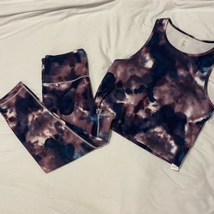 NWOT Squat proof gym set.